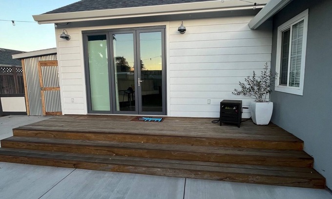Belmont Apartment | Belmont Master Studio Suite centrally located in the Bay Area.