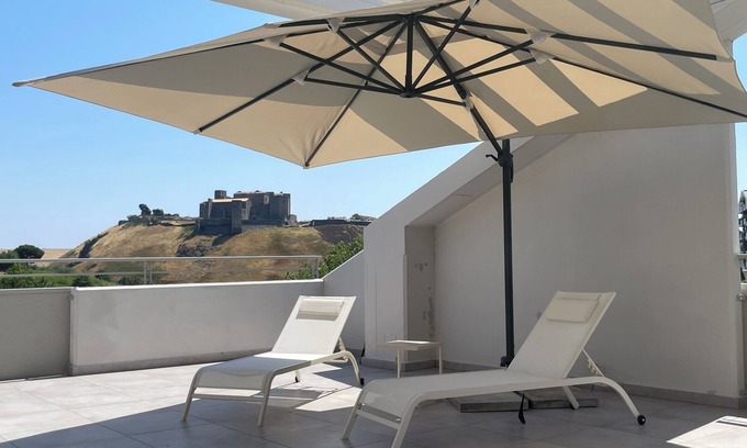 Melfi Bed & Breakfast | Belvedere Terrace