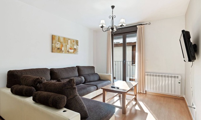 Gudar Apartment | Belvilla by OYO Apartment in Gudar
