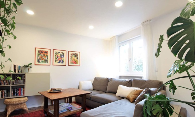 Lamon House | Belvilla by OYO casa Rosy