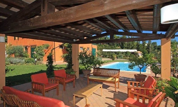 Monte Roberto House | Belvilla by OYO Montali