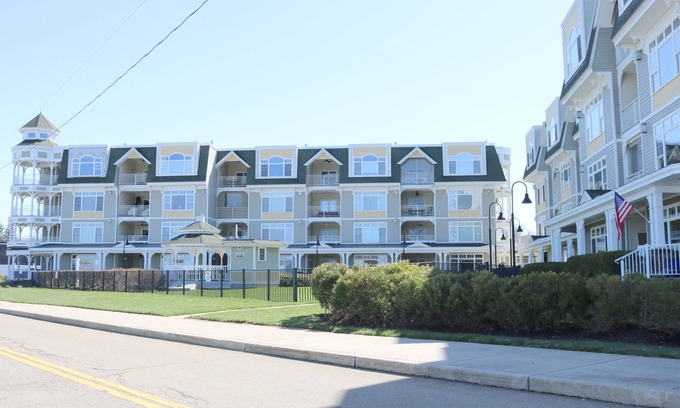 Bemus Point Condo | Bemus Bay Condo Columbian C101