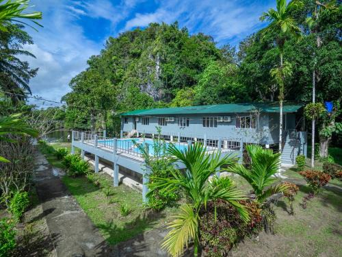 Mulu Cabin | Benarat Lodge