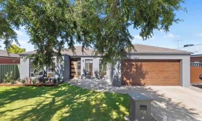 Strathfieldsaye House | Bendigo beauty