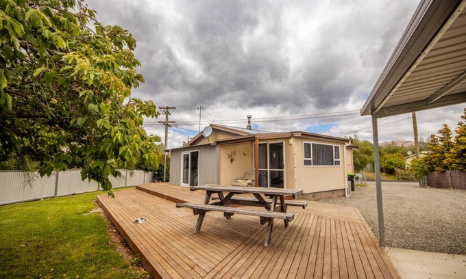 Twizel House | Benmore Bach, Central location, Twizel