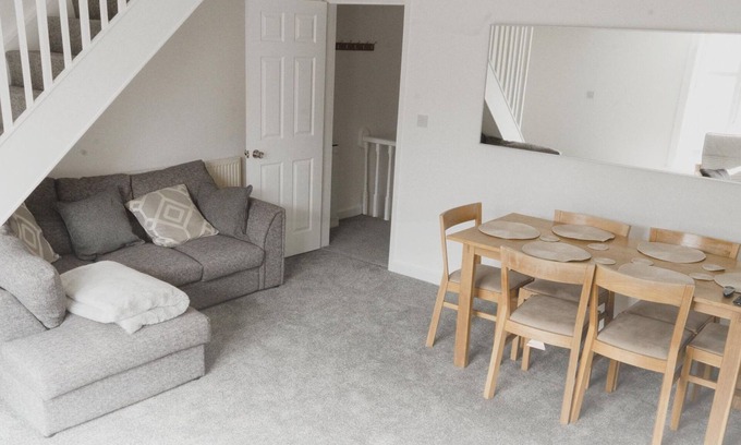 Crewe House | Bentley Lofts - By Sigma Stays