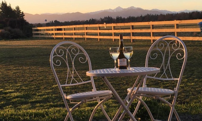 Hawarden House | Bentleys Country Stay