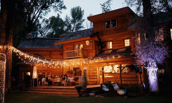 Wilson Bed & Breakfast | Bentwood Inn