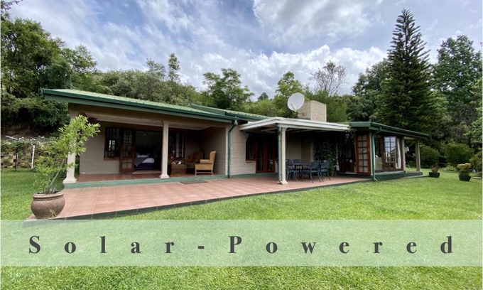 Cathkin Park House | Berg Escape Kiepersol - Spacious Luxury Family Home