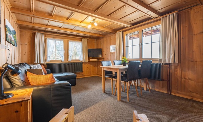 Schwenden Apartment | Berg Herz Grimmialp (Schwenden) by Interhome