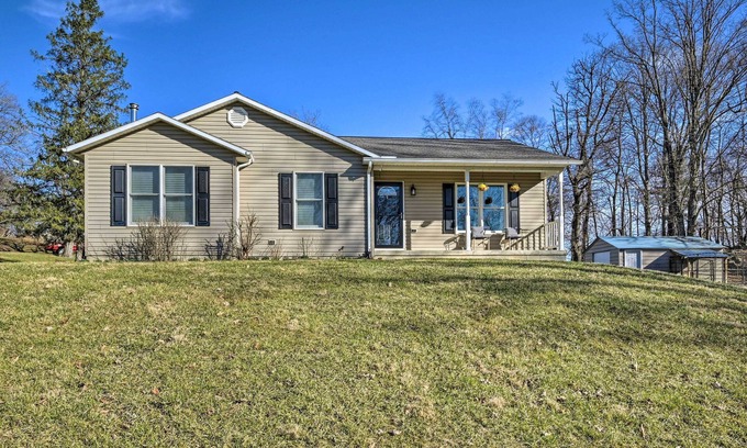 Berkeley Springs House | Berkeley Springs Vacation Home w/Fire Pit!