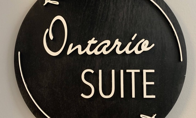 Stratford Apartment | Berklee Suites of Stratford- Private 2 Bedroom Suite
