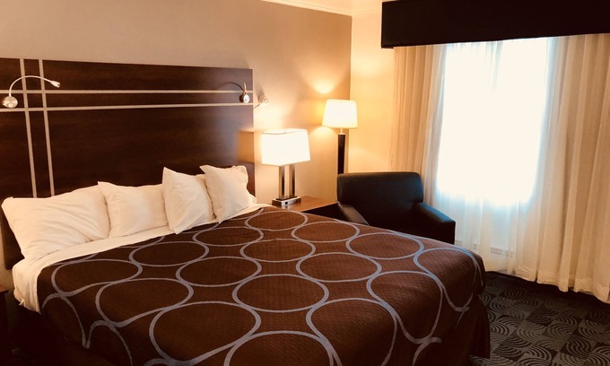 Pittsfield Hotel | Berkshire Inn