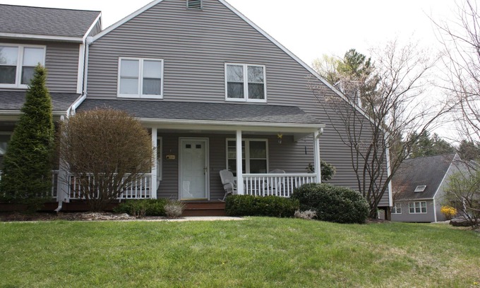 Lenox Dale Condo | Berkshires Summer Rental - Lee/Lenox
