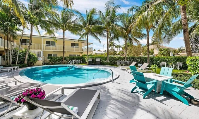 Lauderdale-by-the-Sea Apartment | Bermuda Isles Villas #28