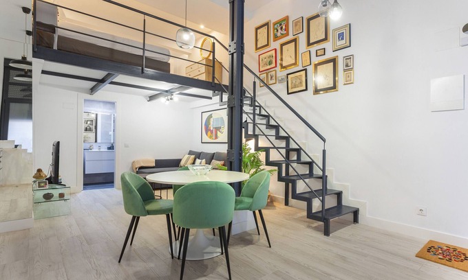 Cuatro Caminos Apartment | Bernabeu Loft apartment in Madrid