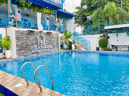 Guinobatan Resort | Bernese Resort Hotel powered by Cocotel