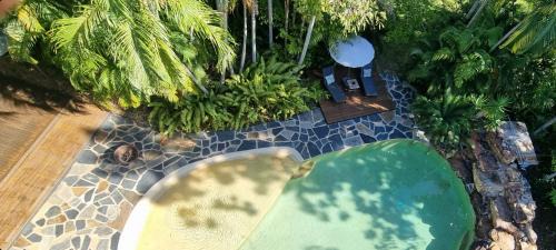 Berry Springs House | Berry Springs Tropical Retreat