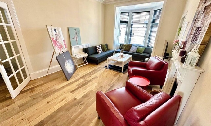 Dumbarton Apartment | Best Dumbarton home, spacious and bright