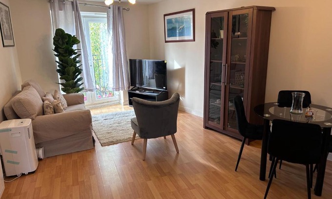 Purfleet Apartment | Best