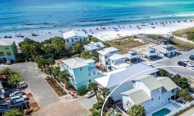 Santa Rosa Beach House | BEST Location on 30A, FREE Beach Setup/Gear on Private Beach & Heated Pool!
