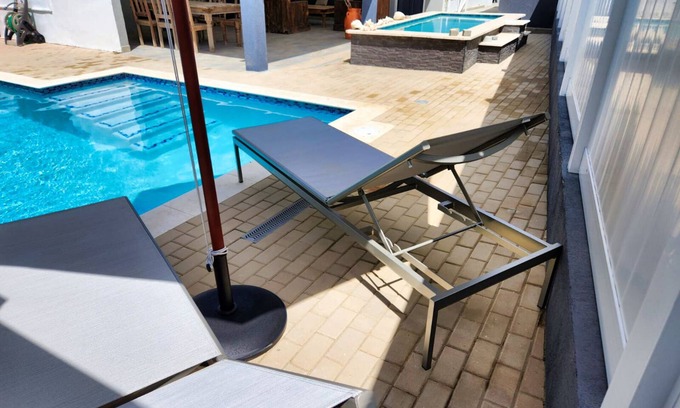 Bakval Apartment | Best location Walk distance to beach,casinos,restaurants,bars,night life,shops 2