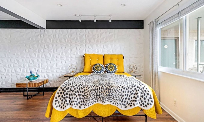 Berry Hill Condo | Best Of Nashville - Award Winning, Top Floor Studio and Pool