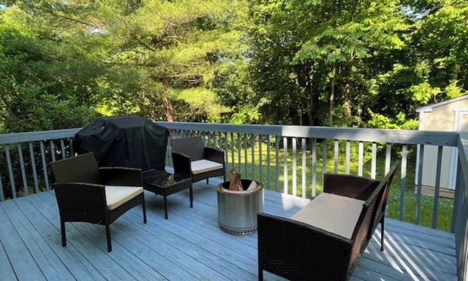 Royal Pines House | Best of the Blue Ridge by AvantStay | A+ Location