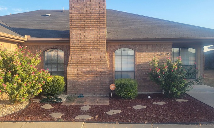 Killeen House | Best place to stay while away!