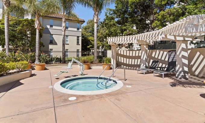 Hillsdale Apartment | Best San Mateo Furnished Apartment!