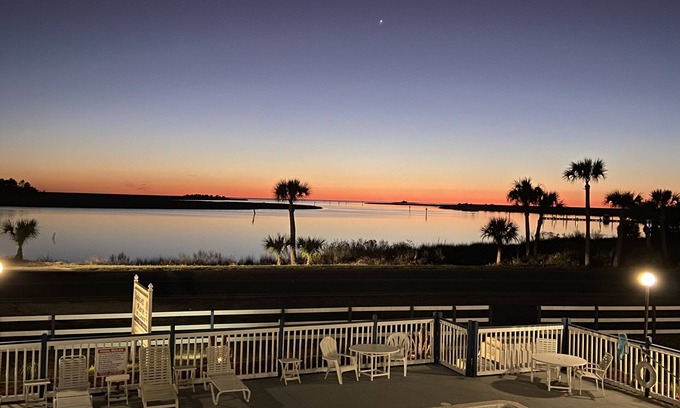 Steinhatchee Condo | Best Sunset in the Big Bend!