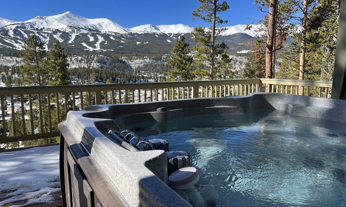 Huron Heights House | BEST views in Breck! A+ for comfort & cleanliness