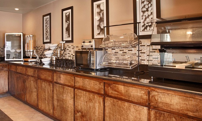 Abbeville Hotel | Best Western Abbeville Inn & Suites