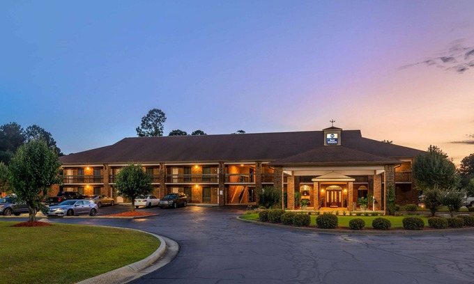 Swainsboro Hotel | Best Western Bradford Inn
