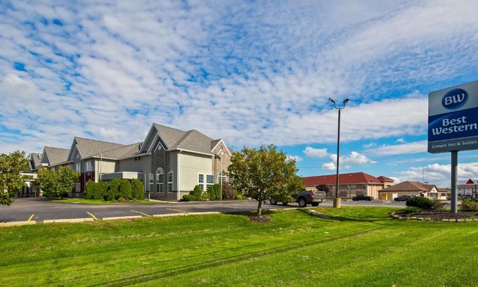 Batavia Hotel | Best Western Crown Inn & Suites - Batavia