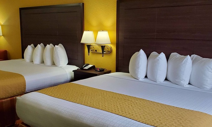 Madisonville Hotel | Best Western Executive Inn & Suites