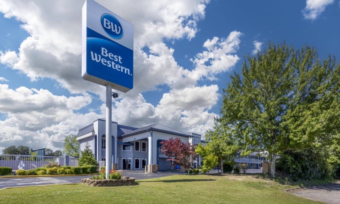Cullman Hotel | Best Western Fairwinds Inn