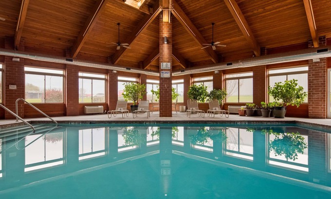 Geneseo Hotel | Best Western Geneseo Inn
