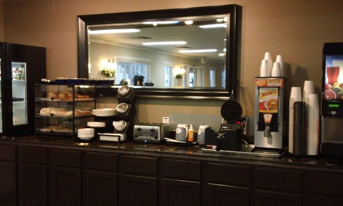 Lakewood Hotel | Best Western Lakewood