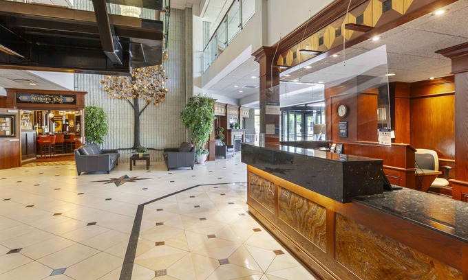Cobourg Hotel | Best Western Plus Cobourg Inn & Convention Centre