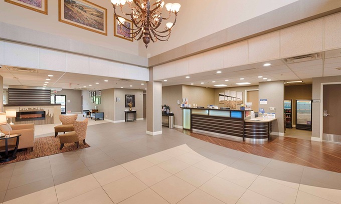 Oakley Hotel | Best Western Plus Delta Inn & Suites