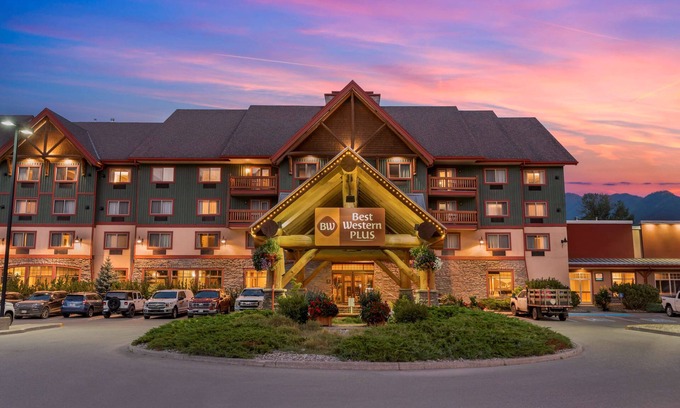 East Kootenay Hotel | Best Western Plus Fernie Mountain Lodge