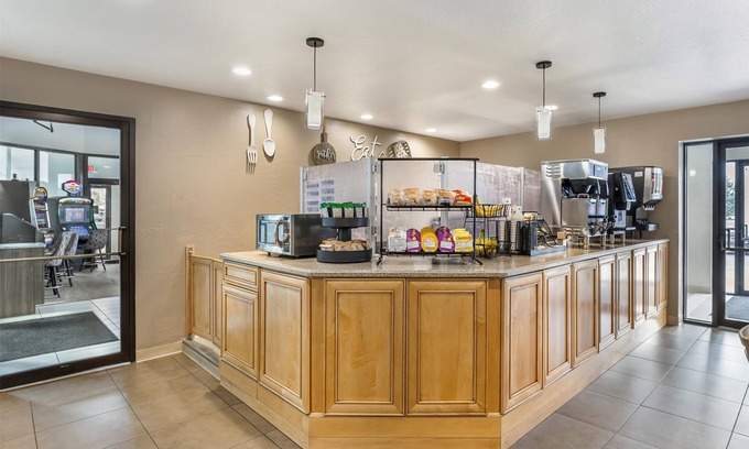 Havre Hotel | Best Western Plus Great Northern Inn