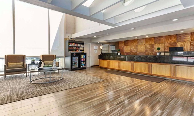 Benicia Hotel | Best Western Plus Heritage Inn