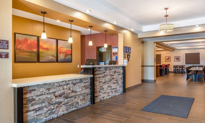 Kindersley Hotel | Best Western Plus Kindersley Hotel