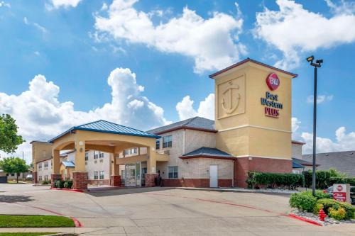 Lake Worth Hotel | Best Western Plus Lake Worth Inn & Suites