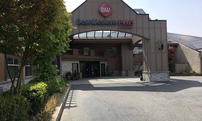 Langley Hotel | Best Western Plus Langley Inn