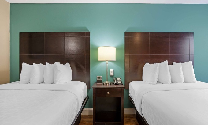 Lonoke Hotel | Best Western Plus Lonoke Hotel