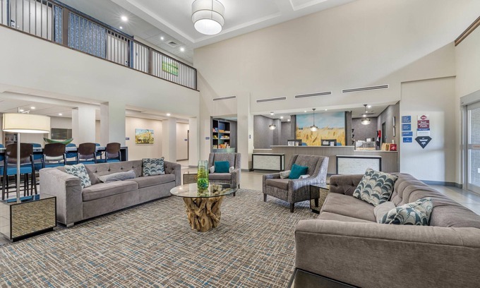 McPherson Hotel | Best Western Plus McPherson
