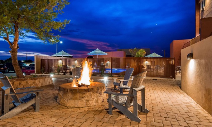 Sierra Vista Hotel | Best Western Plus Sun Canyon